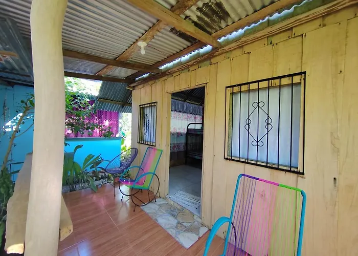 Los Paniquines Ecolodge