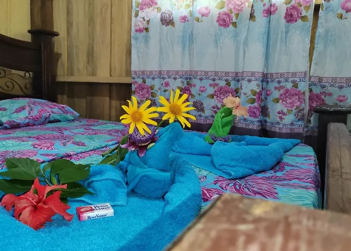 Los Paniquines Ecolodge